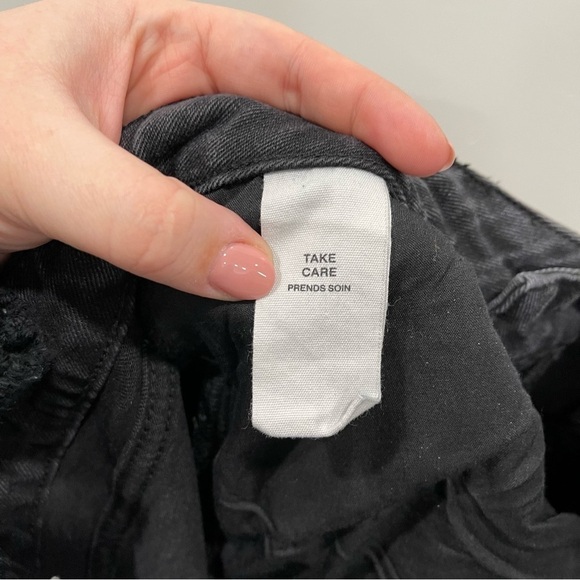 Aves Les Filles High Waist Blown Out Knee Jeans Black Size 26 Raw Hem - Picture 13 of 14